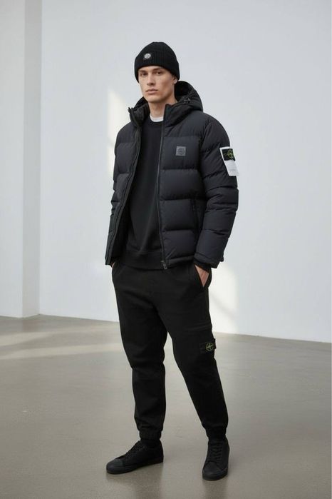 Розпродаж розмір S сет 5в1 зимова куртка шапка світшот футболка штани