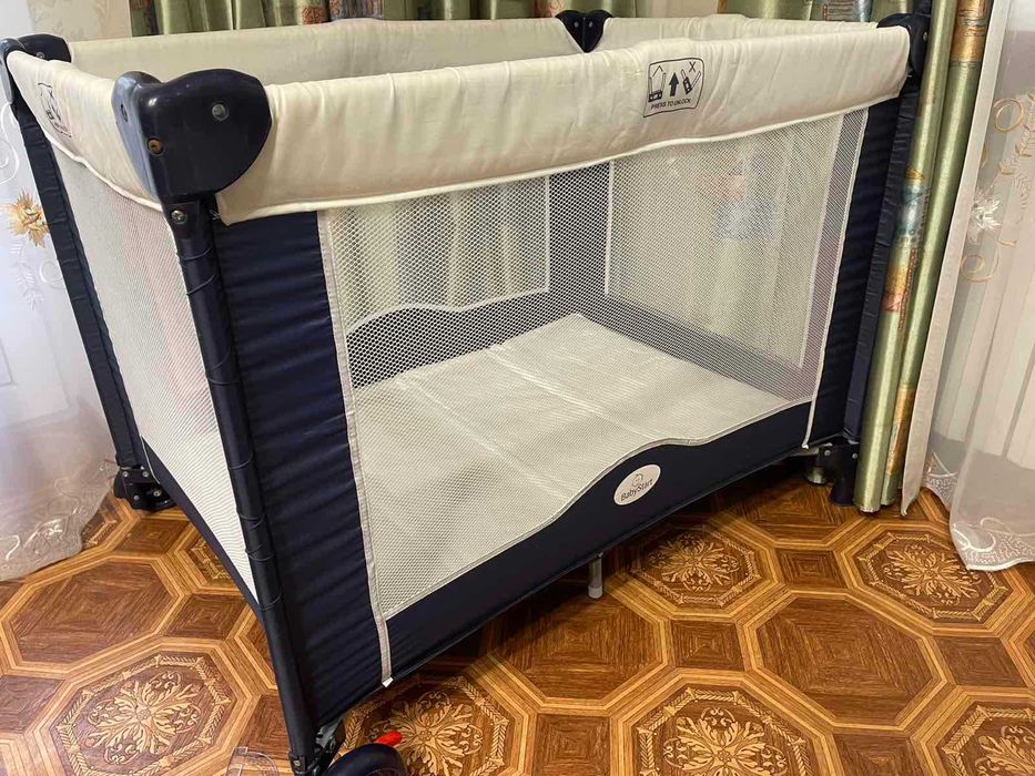 Детский манеж-кровать BabyStart