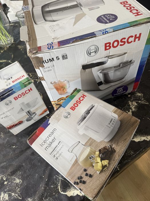 Acessorios para Bosch mum 5 ainda esta dentro de garantia da worten