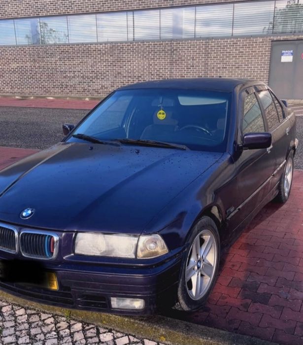 Vendo ou Troco BMW 318TDS