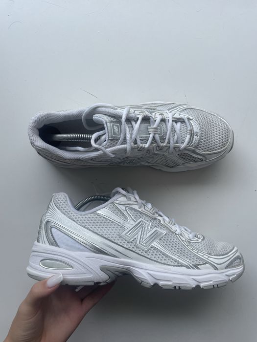Кросівки new balance 740