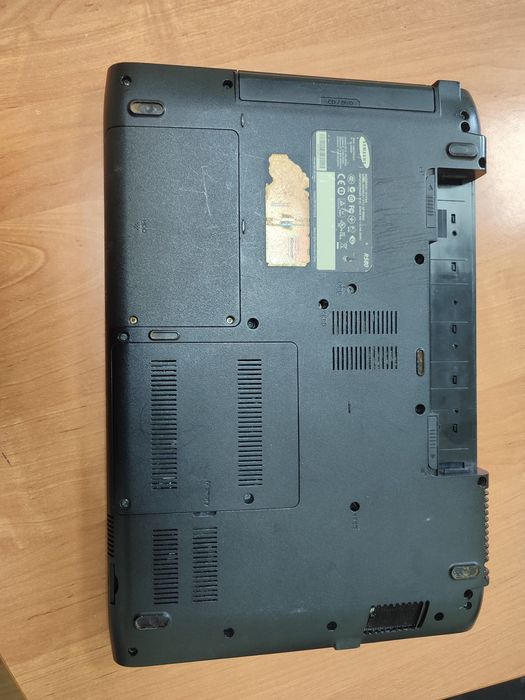 Samsung r580 на запчасти