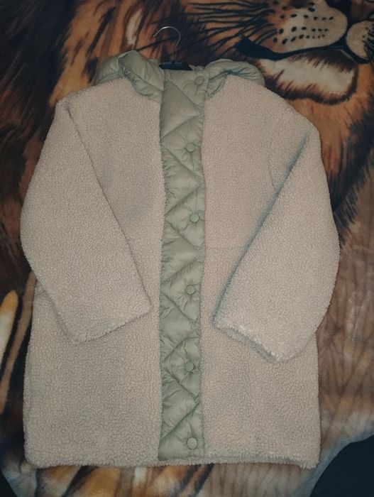Куртка для дівчинки з шерпи фірми ZARA