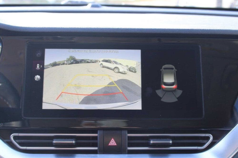 Kia Niro EX Premium      2022