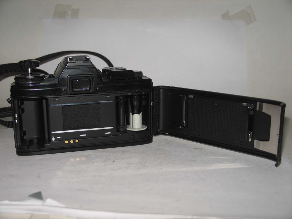 Minolta X-700 + ob. Minolta 50/1,4