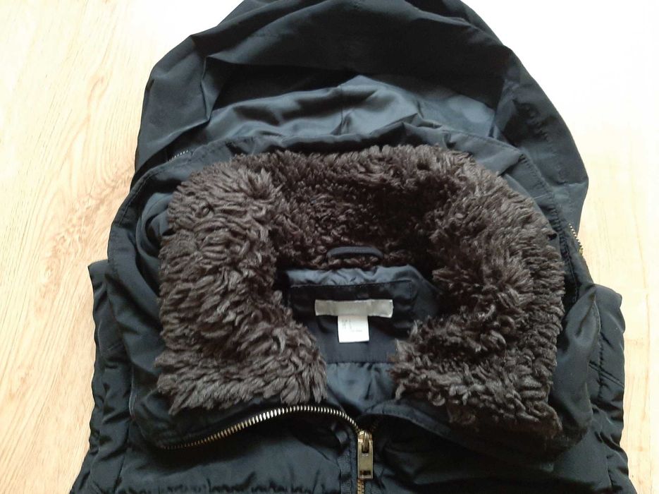 Bezrękawnik z futrzanym kołnierzem firmy H&M rozmiar L