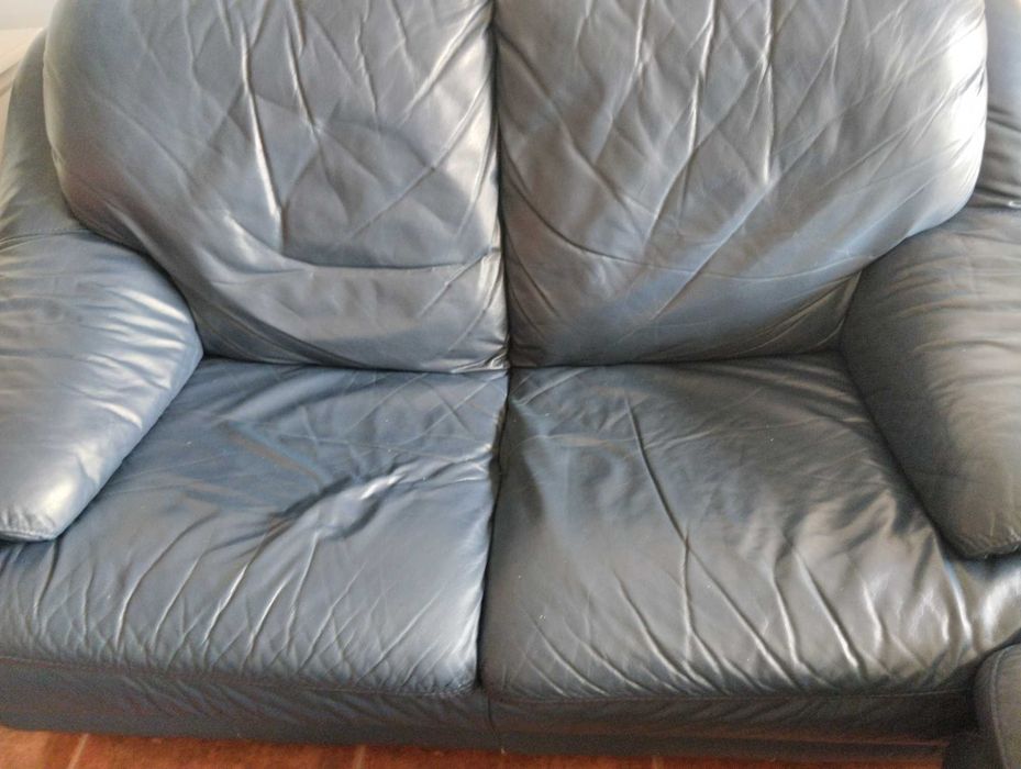 Par de Sofás azuis imitação de pele 250eur