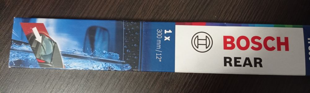 Стеклоочиститель на авто, задний новый