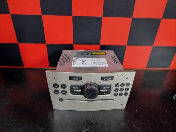 Rádio / auto-rádio OPEL Corsa D
