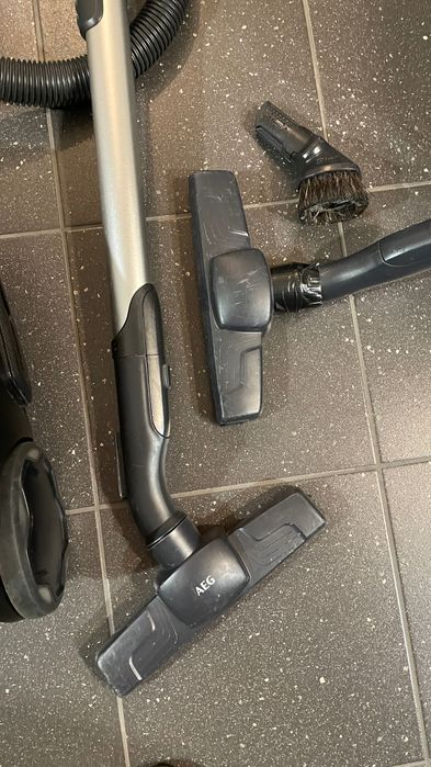 Odkurzacz workowy AEG Electrolux VX9 Oko X Performance 3 ssawki