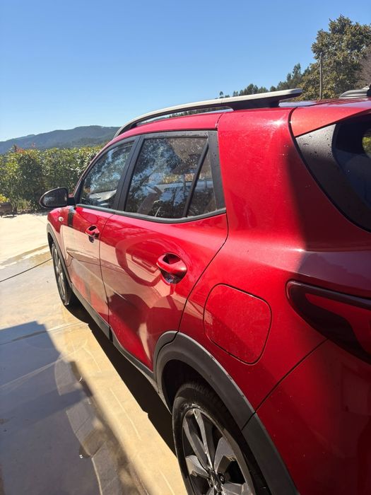 Kia Stonic 1.2 Dynamic / 2021 - Excelente Oportunidade