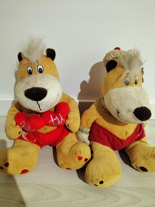 2 Plush Toys with a Couple Theme