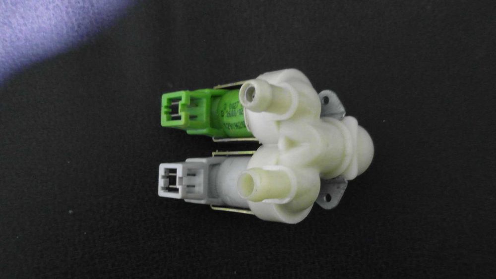 Клапан подачи воды для стиральной машины AEG