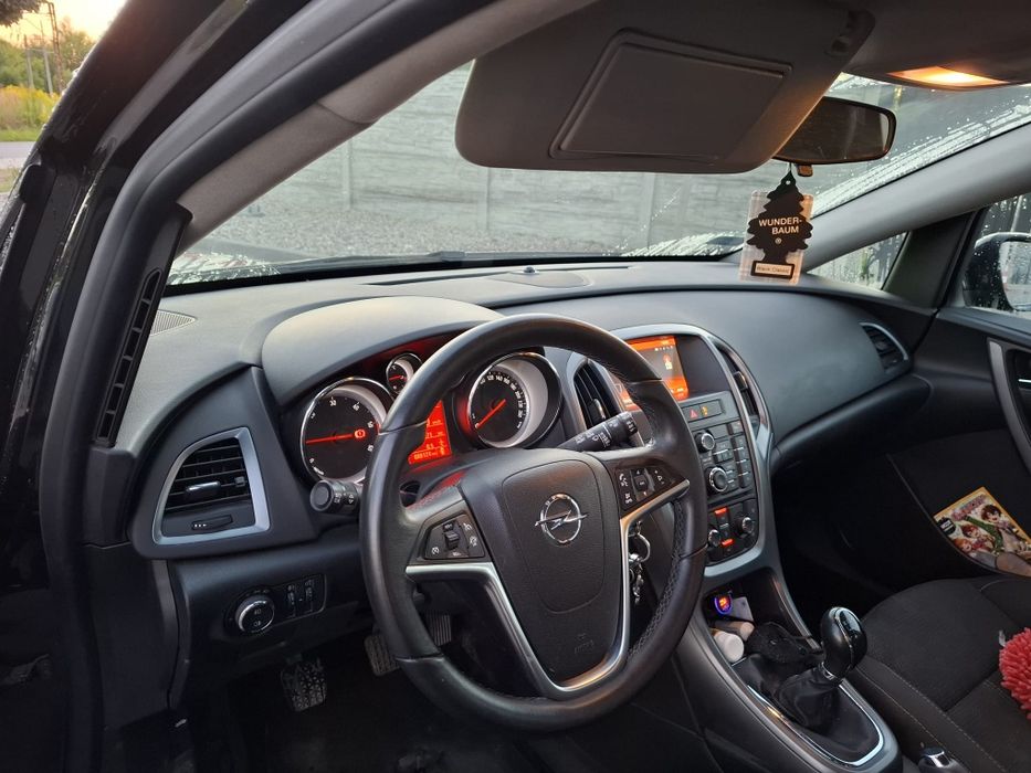 Opel Astra 1.7 CDTI 2015 88tys km