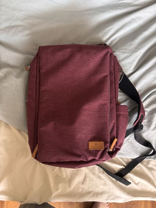 Nordace Siena Smart Backpack Бордовий, 19 л,USB для подорожів та міста