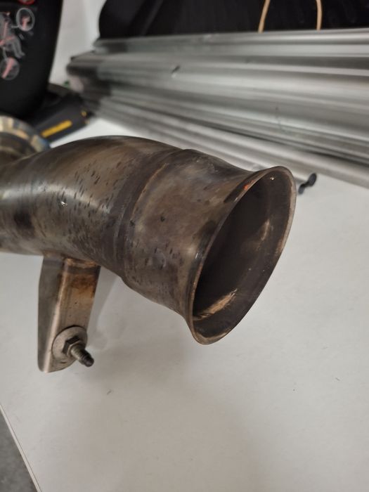 Downpipe BMW  RM Motors