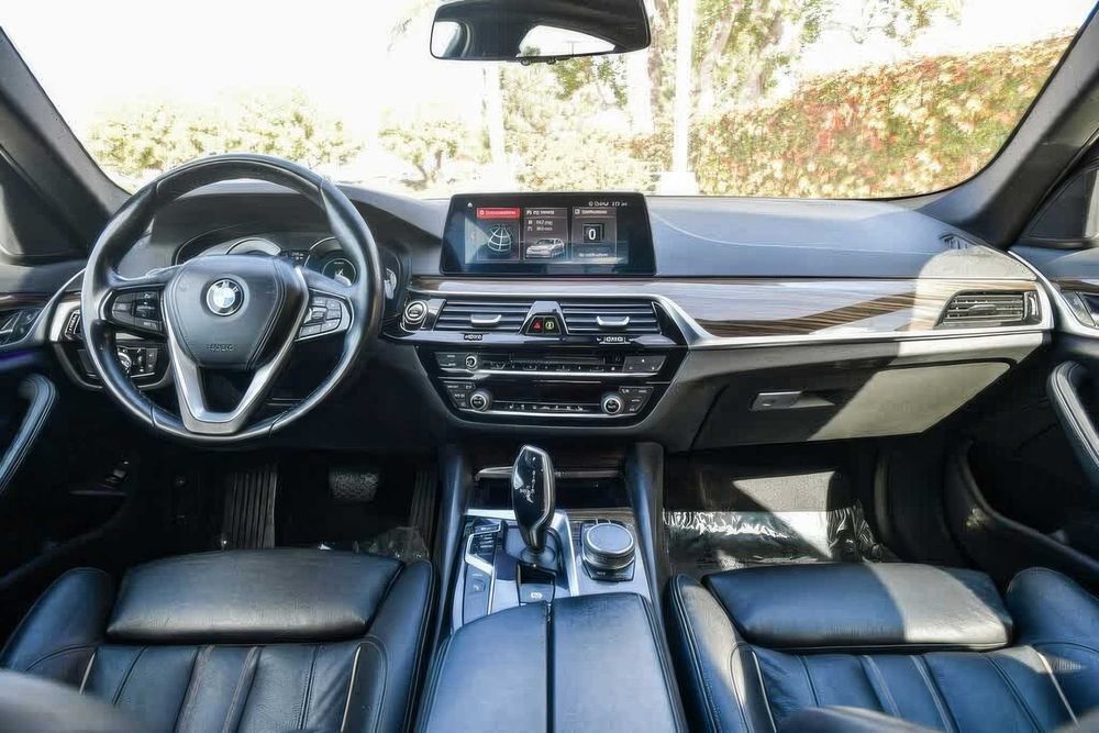 BMW 5 Series 530e iPerformance      2019