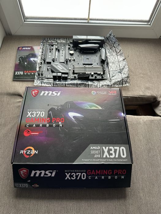 Продам материньску плату MSI X370 Gaming Pro Carbon