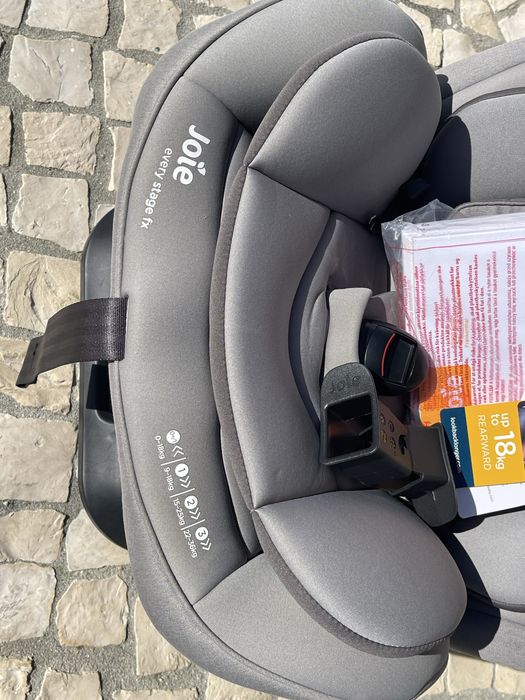 Cadeira Auto Joies Every Stage com Isofix