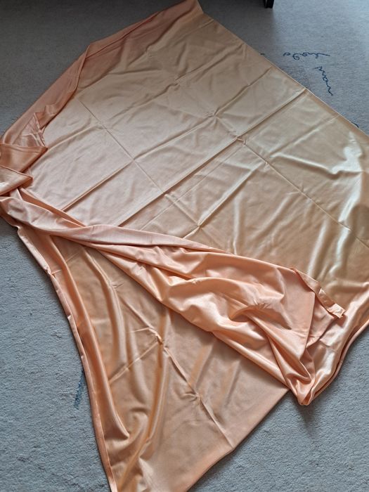 Materiał zasłony 2 części po 140x260