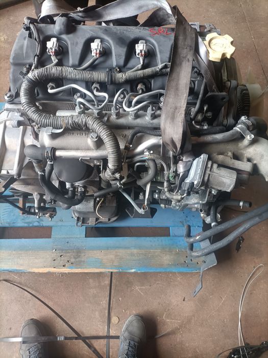 Motor Nissan cabstar yd25