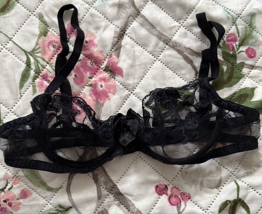 Бюстгалтер а-В кружевной