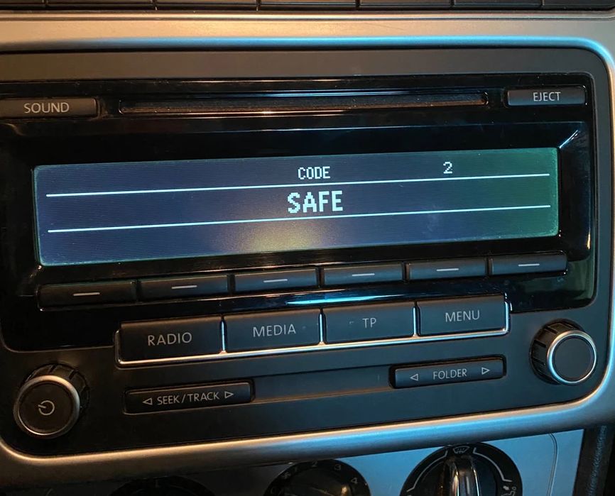 код розблокування магнітоли VW Nissan Mercedes RCD RNS Jeep Honda