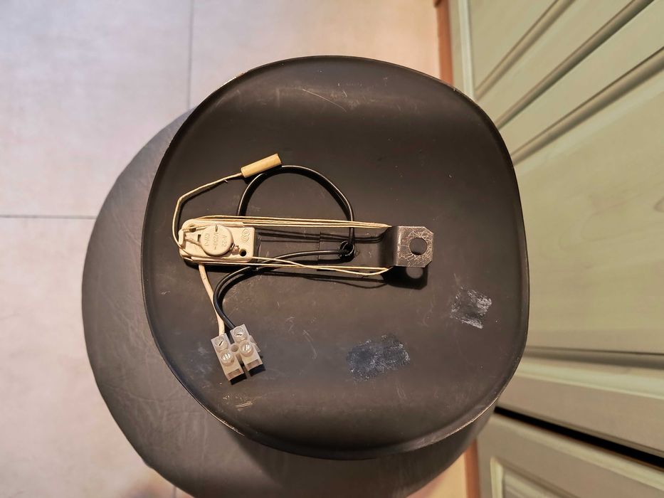 Kinkiet lampa naścienna