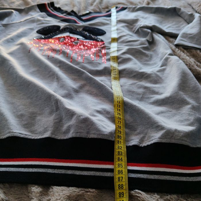 Bluza z kieszeniami WAWA