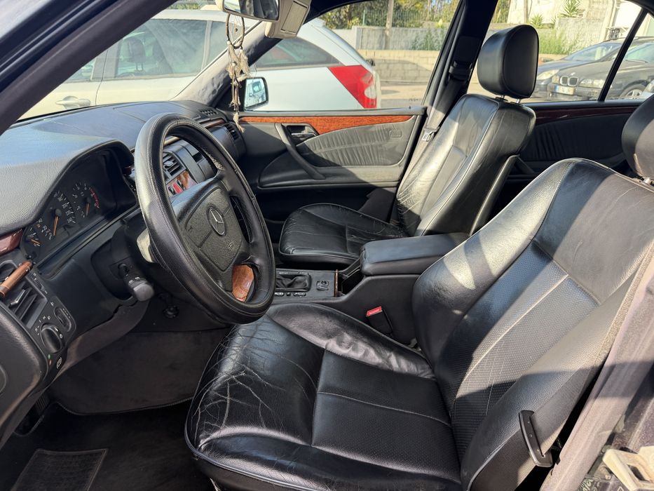 Mercedes E220 cdi