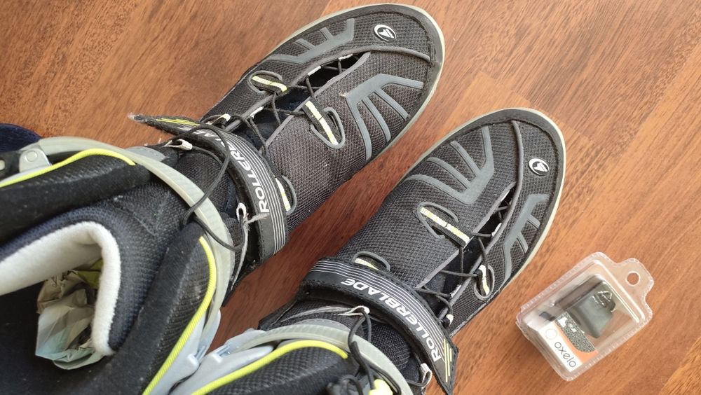 Patins em linha Rollerblade novos64564065087106123