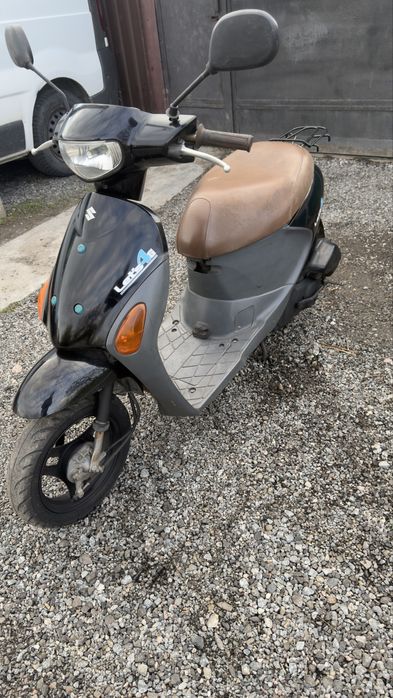 Продам скуткр сузуки летс 4