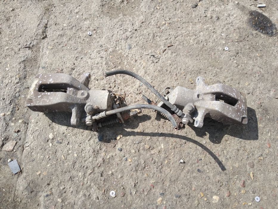 Zacisk hamulcowy tył prawy lewy Audi A8 D2 Lift oryginał