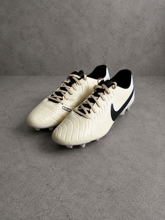 Nike Tiempo Legend 10 Club FG/MG – Rozmiar 42.5 | 27 cm