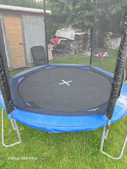 Trampolina okrągla ogrodowa 2,44 cm