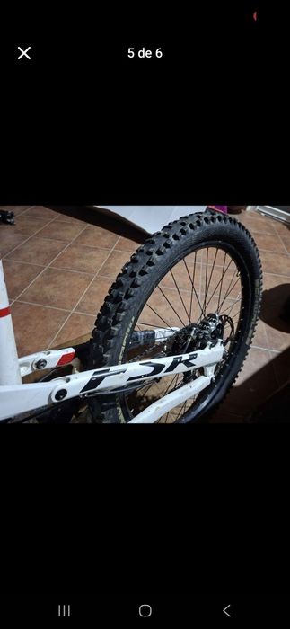 Bicicleta downhill specialized status 2