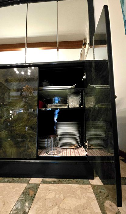 ÚNICO! Mural e Aparador de Sala de Jantar com Design