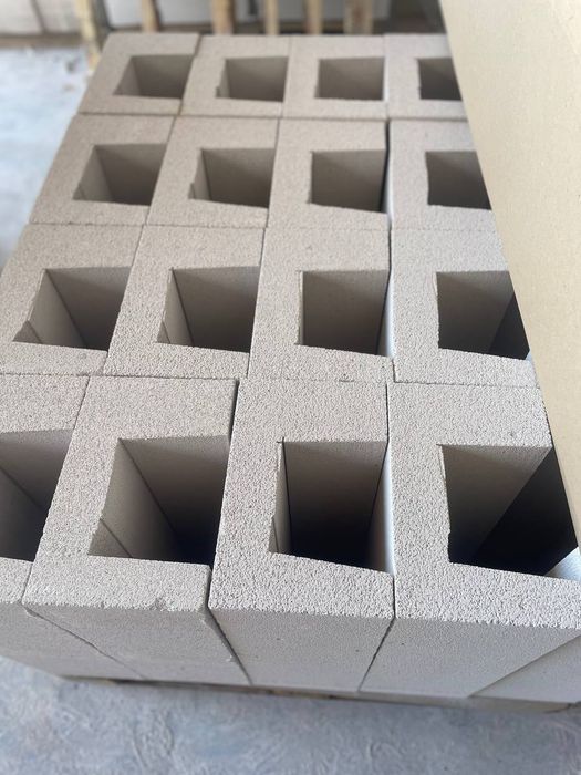 Газобетон та у блоки (u- block) . Інструмент для кладки газобетоних блоків.