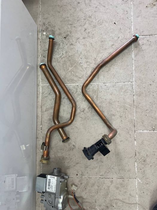 Бачок на газовий котел димохідний Ferroli Domiproject C 24