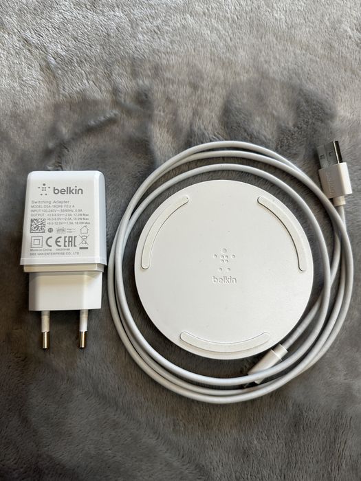 Ładowarka indukcyjna Belkin 10W biała