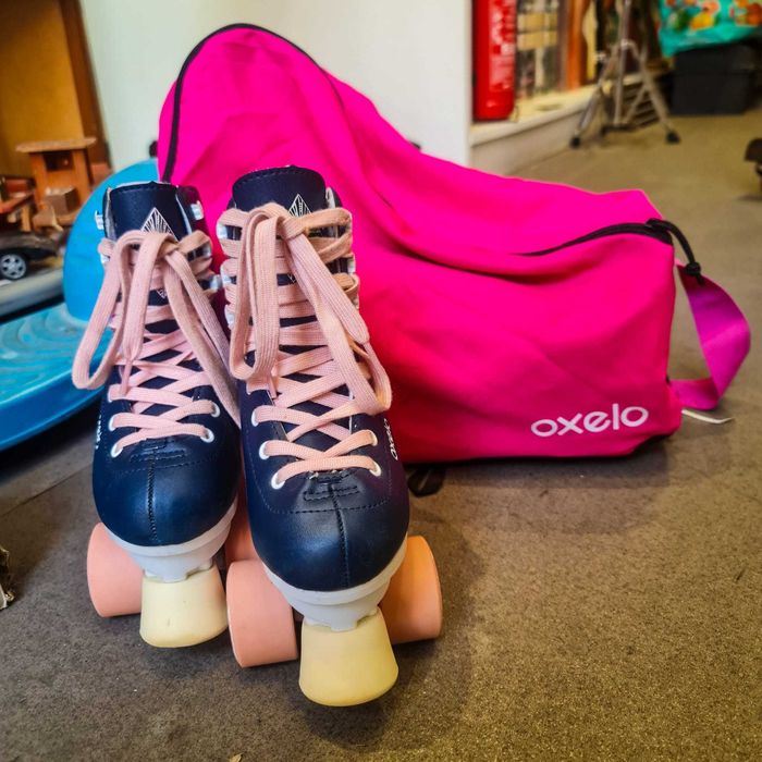 Patins Infantis Oxelo Quad Roller com Bolsa