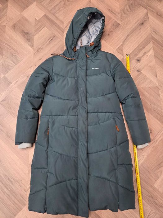 Продам зимову куртку MERRELL