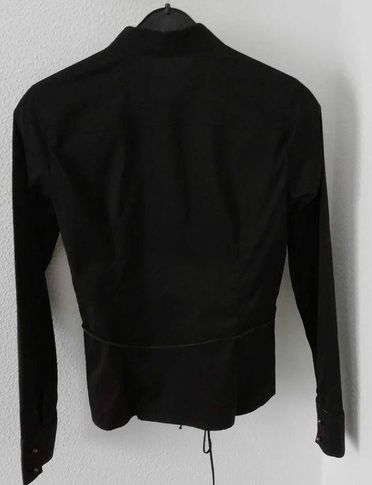 Camisa ou blusa preta da marca Ana Sousa em estado Novo- Tam 34