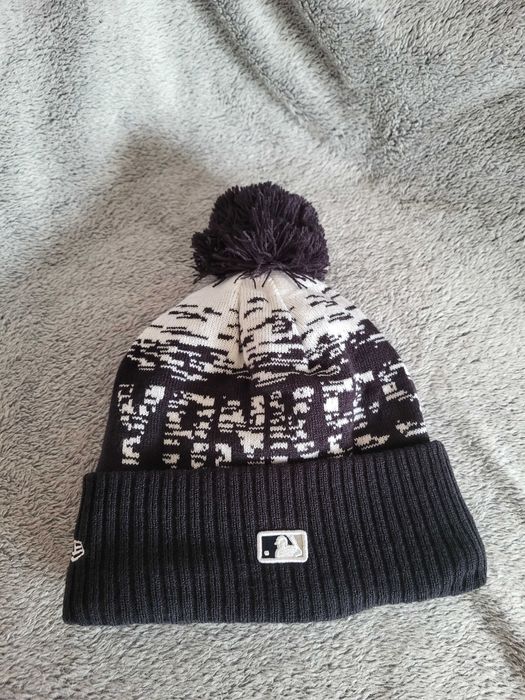Czapka zimowa New Era - New York Yankees - czarna - onesize