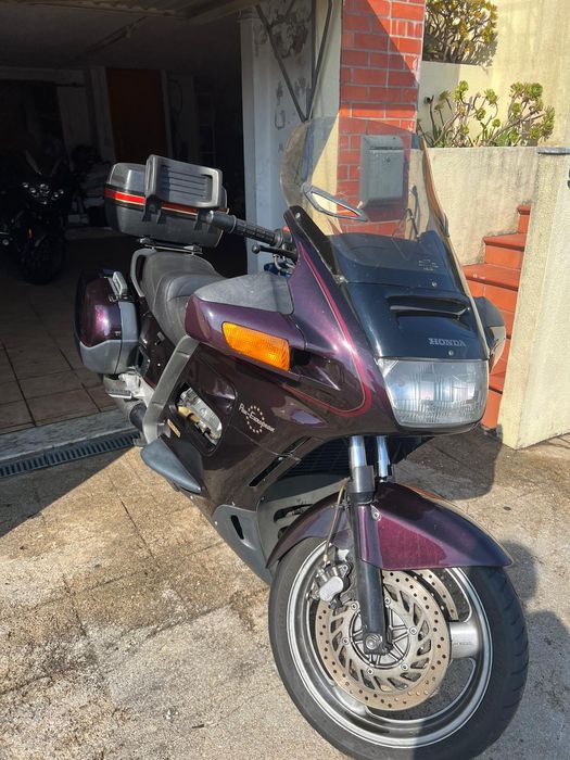 Honda Pan European ST1100 – Touring Clássica – Malas + Top Case – Revisão Feita