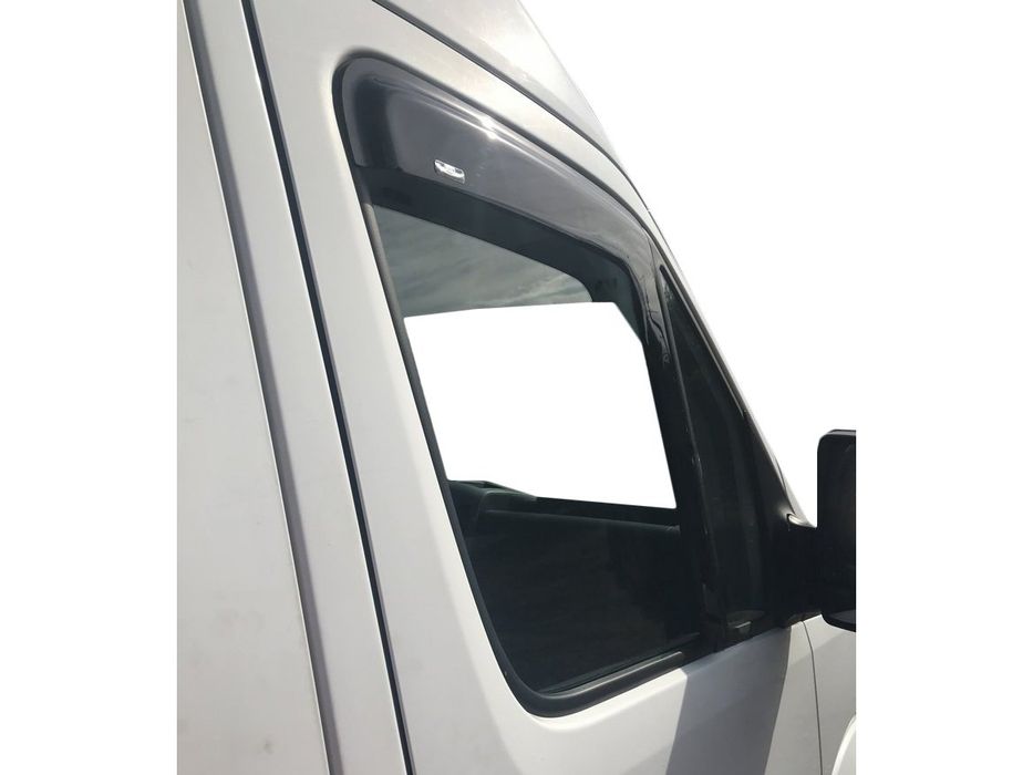 Mercedes Sprinter W906 2006-2018 рр. Вітровики клеючі (2 шт, HIC)