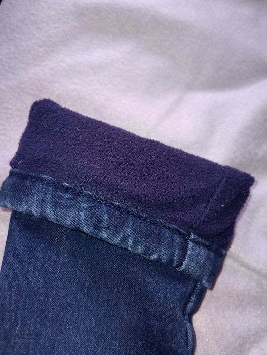 Продам зимние джинсы