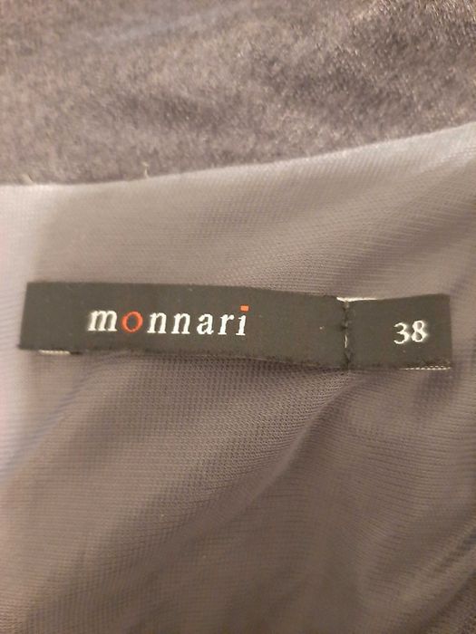 Wełniana sukienka Monnari 38