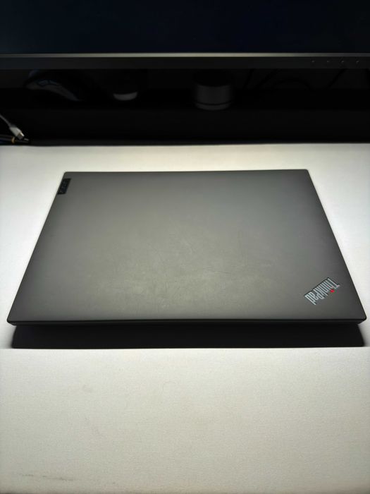 Lenovo ThinkPad T14 Gen 4 | Ryzen 7 PRO 7840U | 32GB | 1TB NVMe | PT