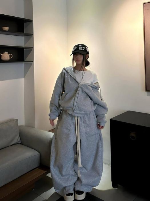 Спотривний костюм база оверсайз